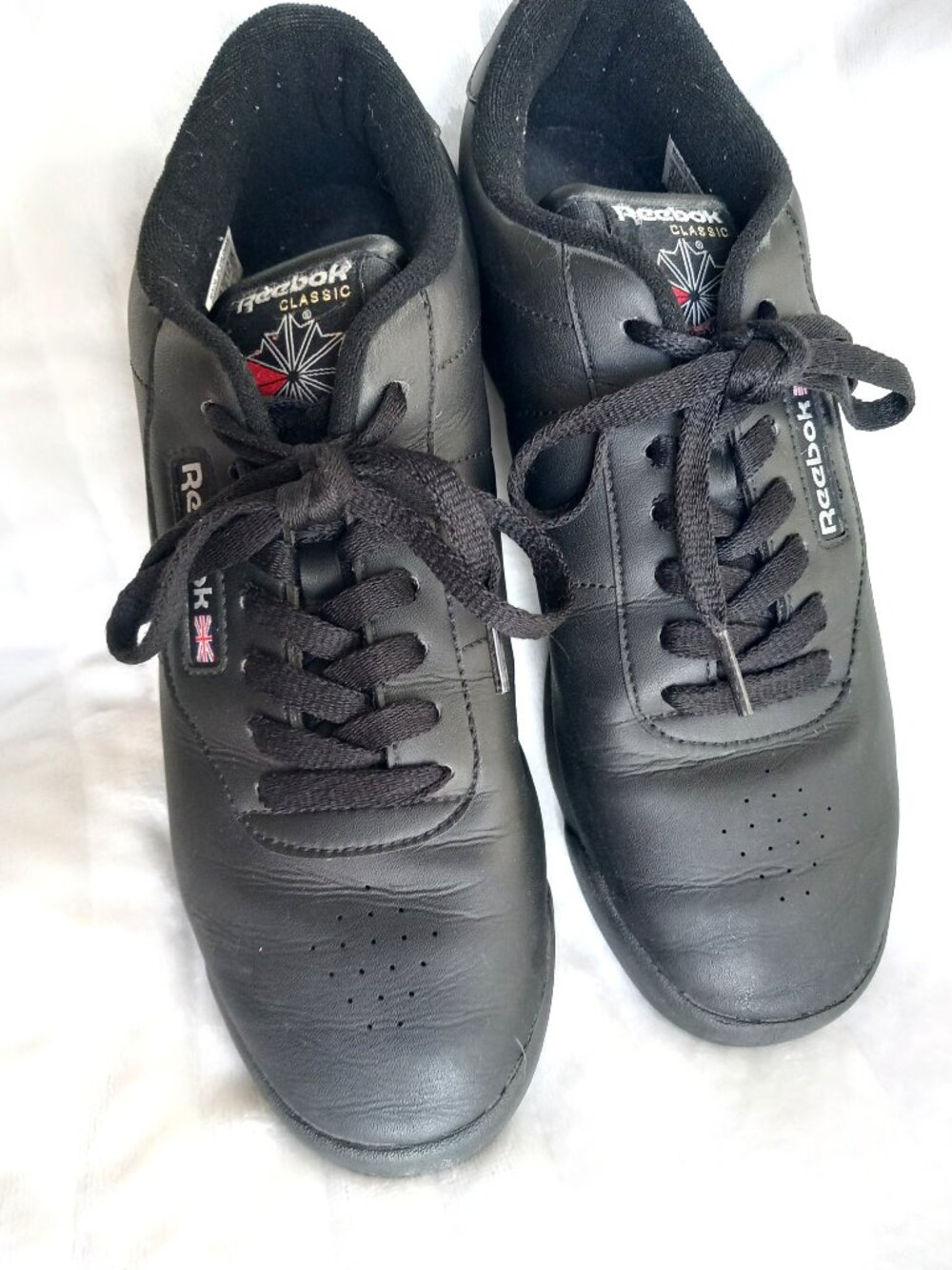 Reebok Classic - Black - Women's size 10